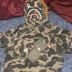 Small bape hoodie