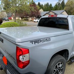 2.5 Gen. Tundra Tonneau Cover/Tray
