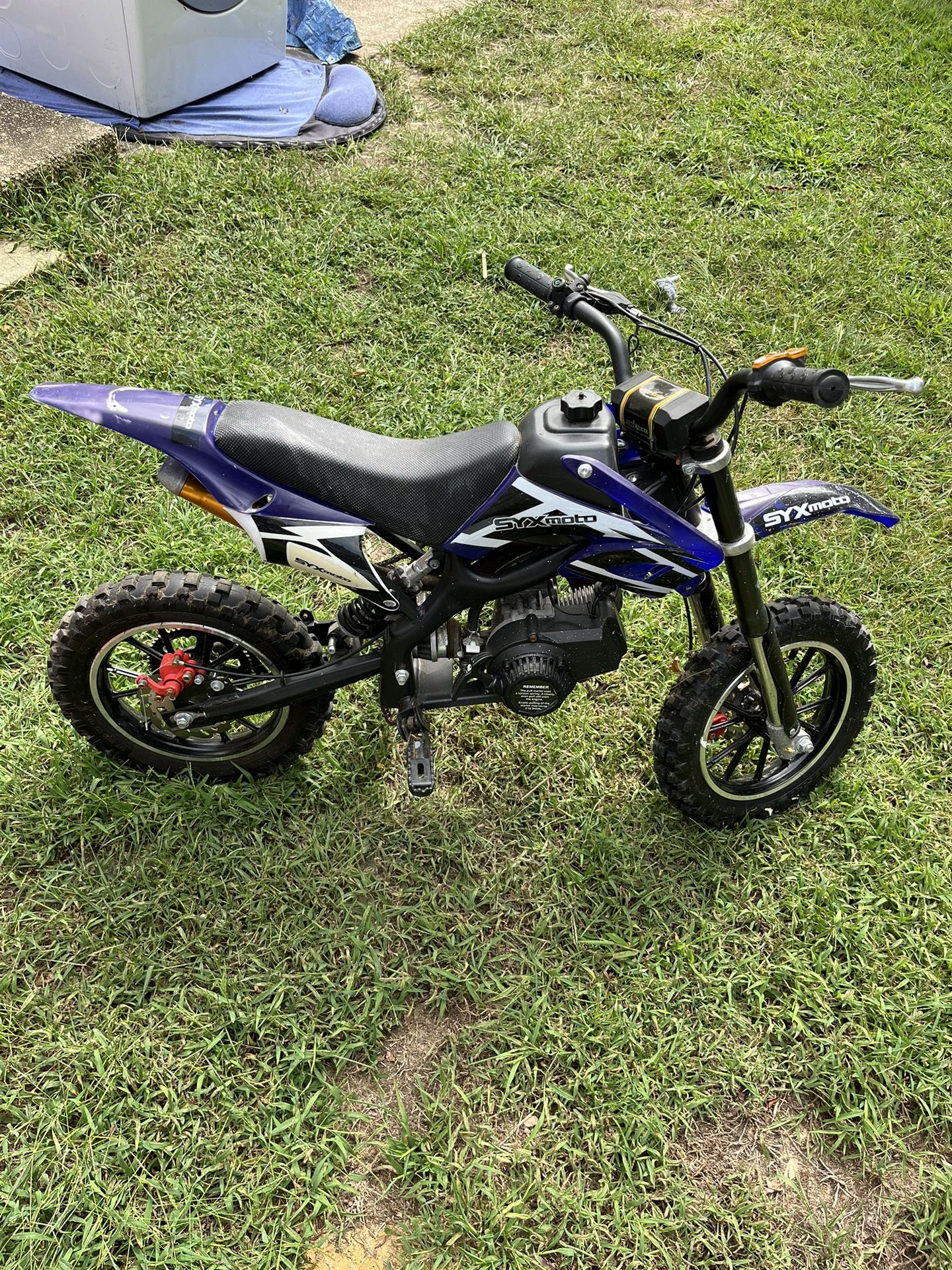 SYX MOTO Holeshot 50cc Pull Start Mini Dirt Bike