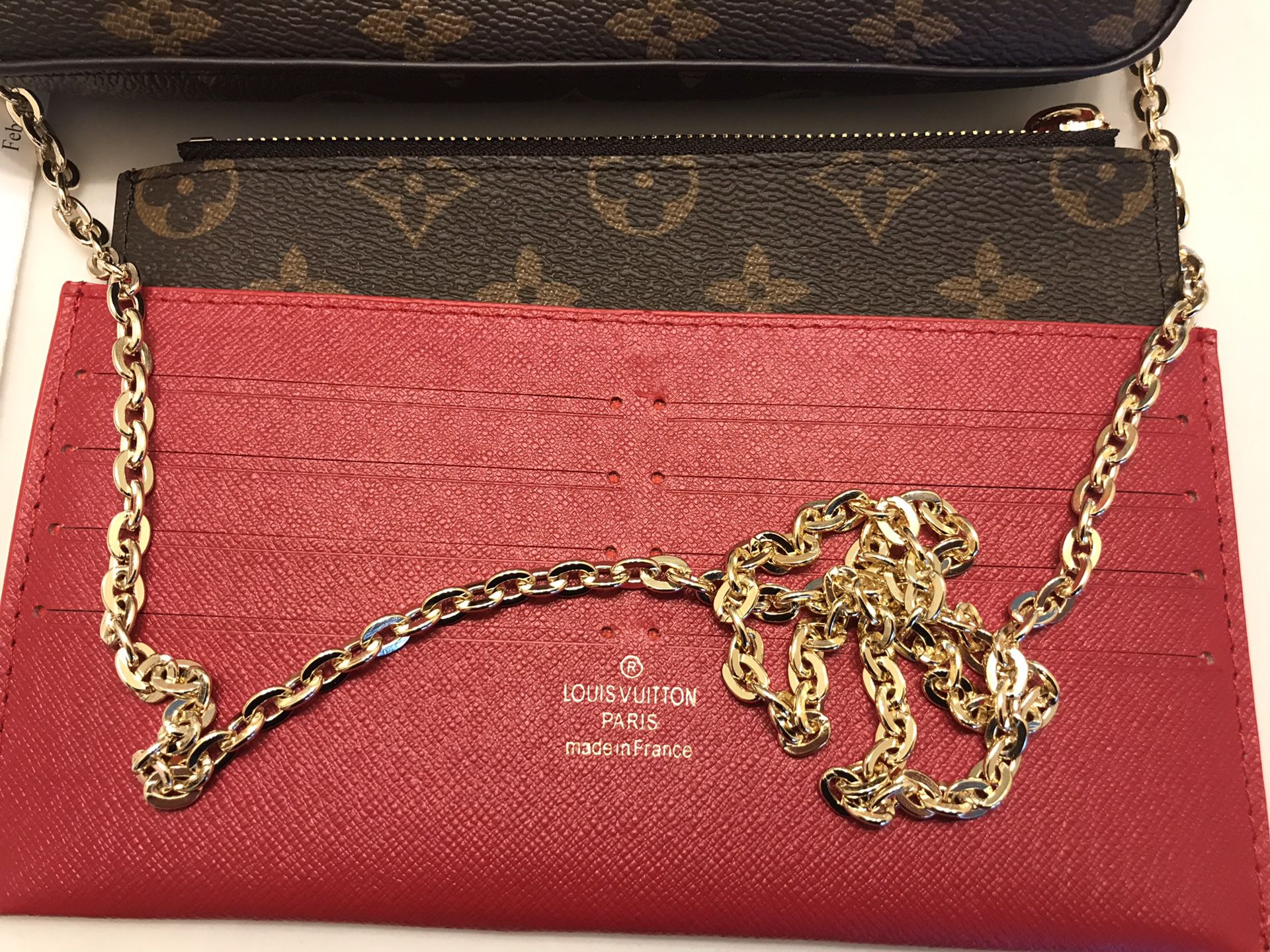 Authentic Louis Vuitton Felicie Pochette Chain Strap Gold for Sale in  Honolulu, HI - OfferUp