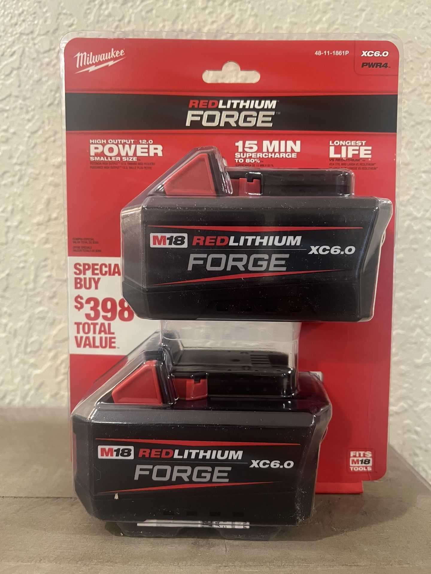 Milwaukee M18 18V Lithium-Ion REDLITHIUM FORGE 6.0 Ah Battery Pack (2-Pack)