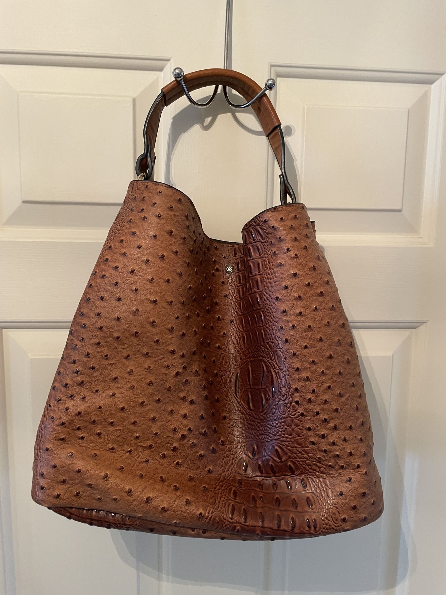 Brown faux leather ostrich shoulder bag-13x13x7