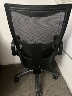 Office Master Yes YS78 High Mesh Back to Ergonomic Task Chair for