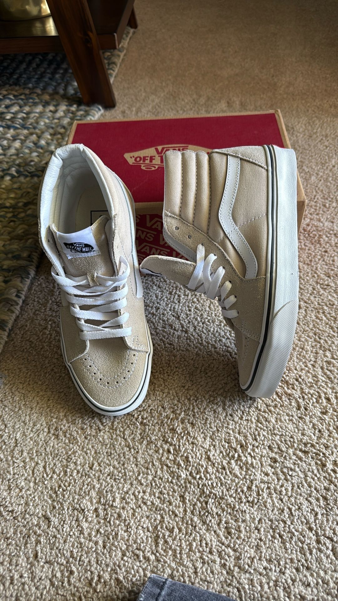 Beige Vans Sk8-Hi