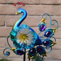 Solar Peacock Flower Embedded Jewel Tail Stake, Yard Art, Garden Decor