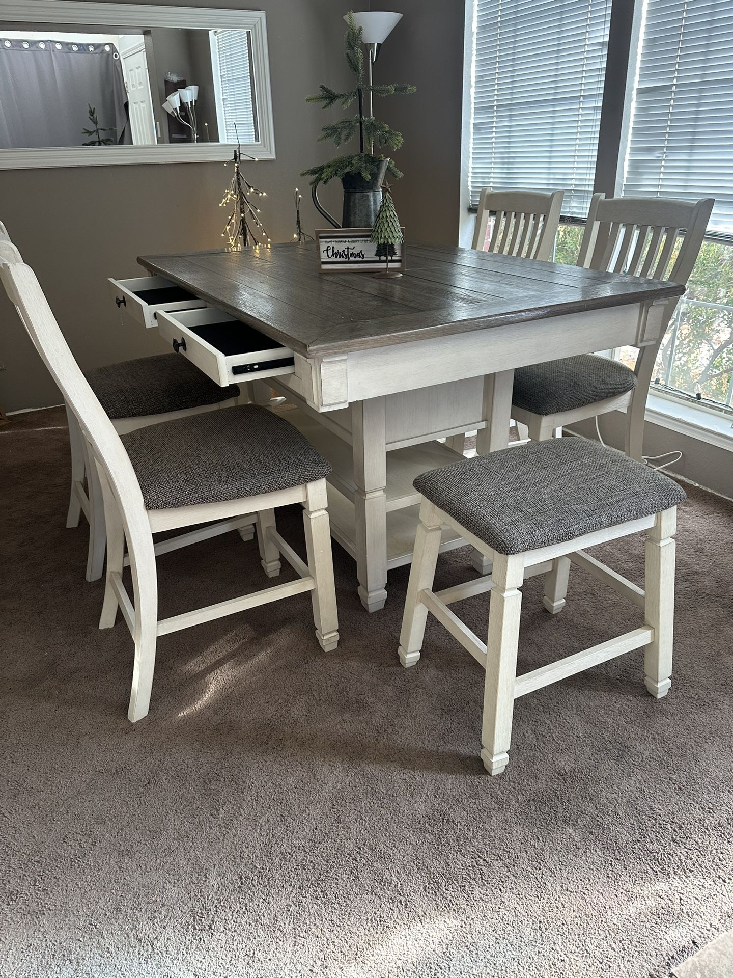 Beautiful 7pc Counter Height Farmhouse Dining Set