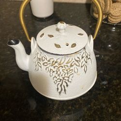 Tea Pot 