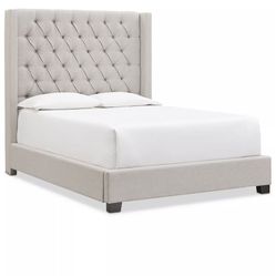 Upholstered Queen Bed