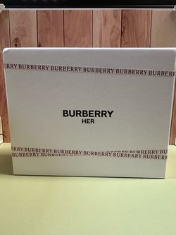 Burberry her gift set