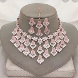 Ross Gold Kundan Set