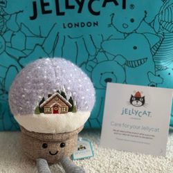 Jellycat Amuseables Snow Globe BNWT and dust bag