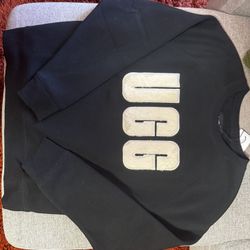 UGG SWEATER