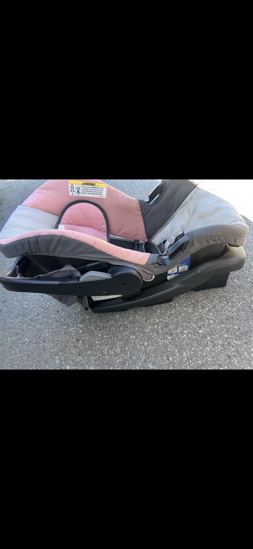Babytrend Car seat