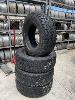 37/1250/17 BFGOODRICH K02 tires