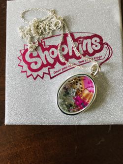 Shopkins shaker pendant with chain