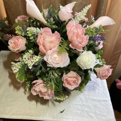 Silk Flower Floral Arrangement