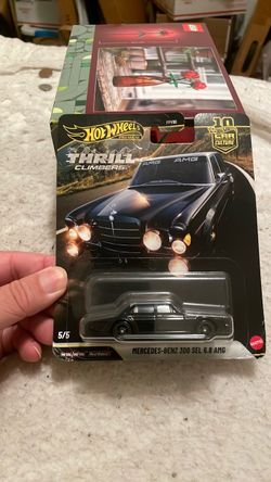 Hot wheels premium thrill