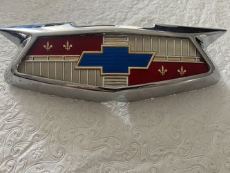 1954 Hood Emblem & Bezel