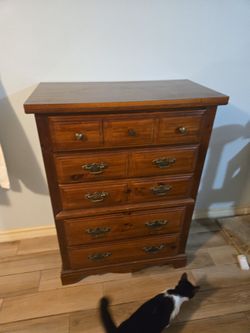 Broyhill Dresser