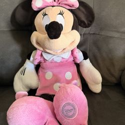 Original Minnie Mouse Plush 🧸