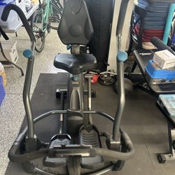 Teeter Freestyle recumbent Eliptical Bike