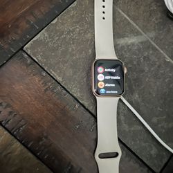 Apple Watch 9 Series Rose Gold