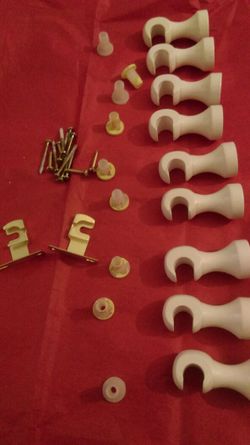 Set of 9. Hooks, curtain/valance hangers