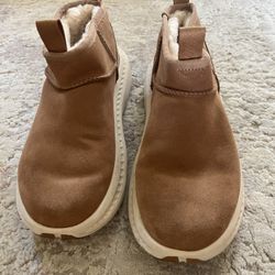 Mens UGG Boots Size 8