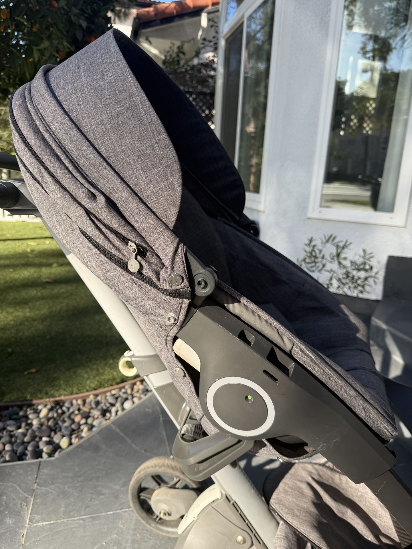 Stokke Xplory Modern Gray Stroller