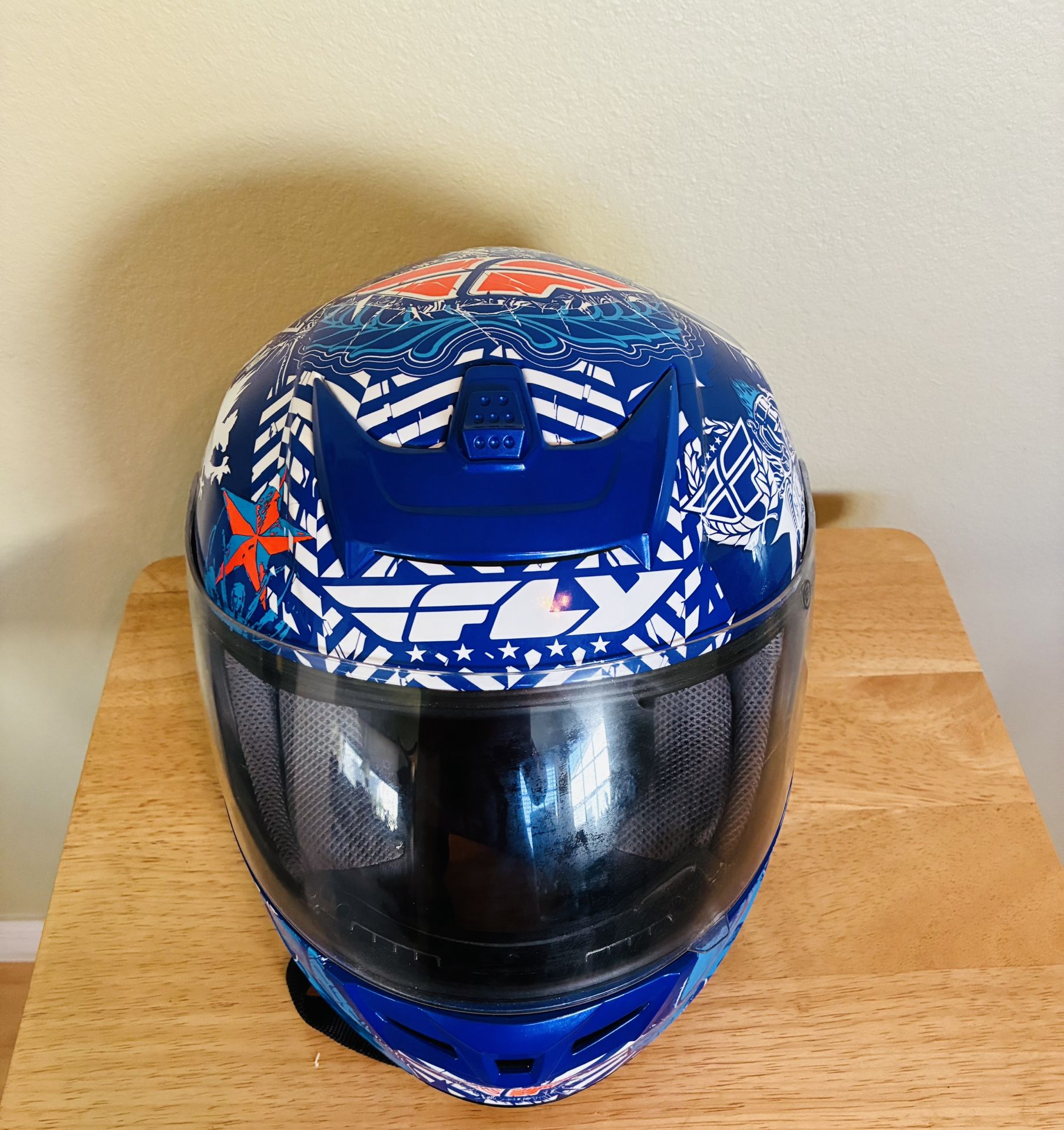 Helmet , Size S