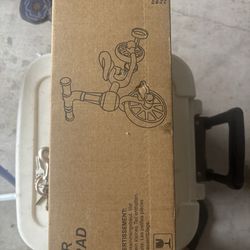 Kinder tricycle BRAND NEW