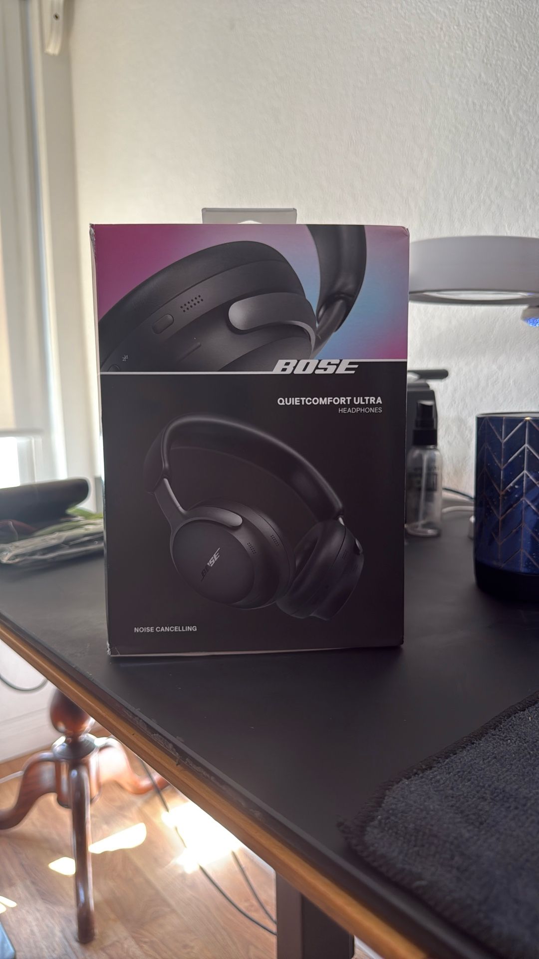 Bose headphones - Bose Quietcomfort Ultra Headphones - Brand New - SEALED