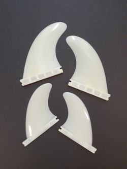 🤙🤙FUTURE BASE GLASS FLEX QUAD SURFBOARD FINS