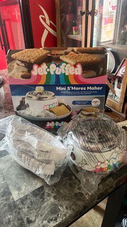 Jet-Puffed Mini S'Mores Maker