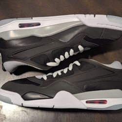 Air Jordan 4 RM PRM black fire red wolf gray and white (HV5184-010) New Size 9