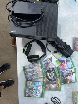 Xbox One Gaming Console Bundle