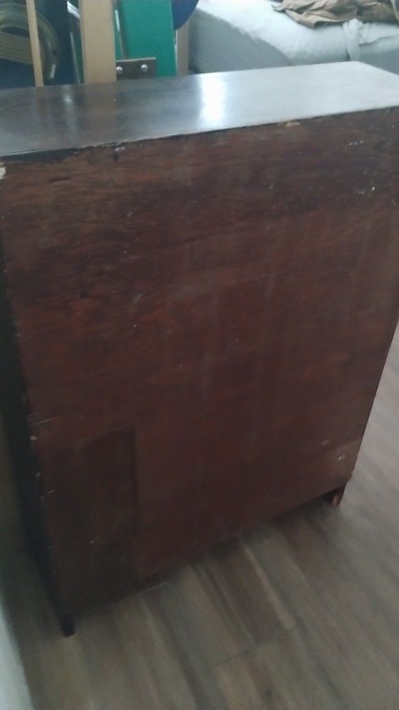 Wooden Bookshelf