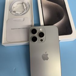 iPhone 15 pro max 512gb factory unlocked/ Liberado para Cualquier Companias