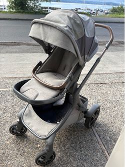 Nuna Demi Grow Stroller