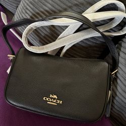 New Coach Kailey shoulder bag