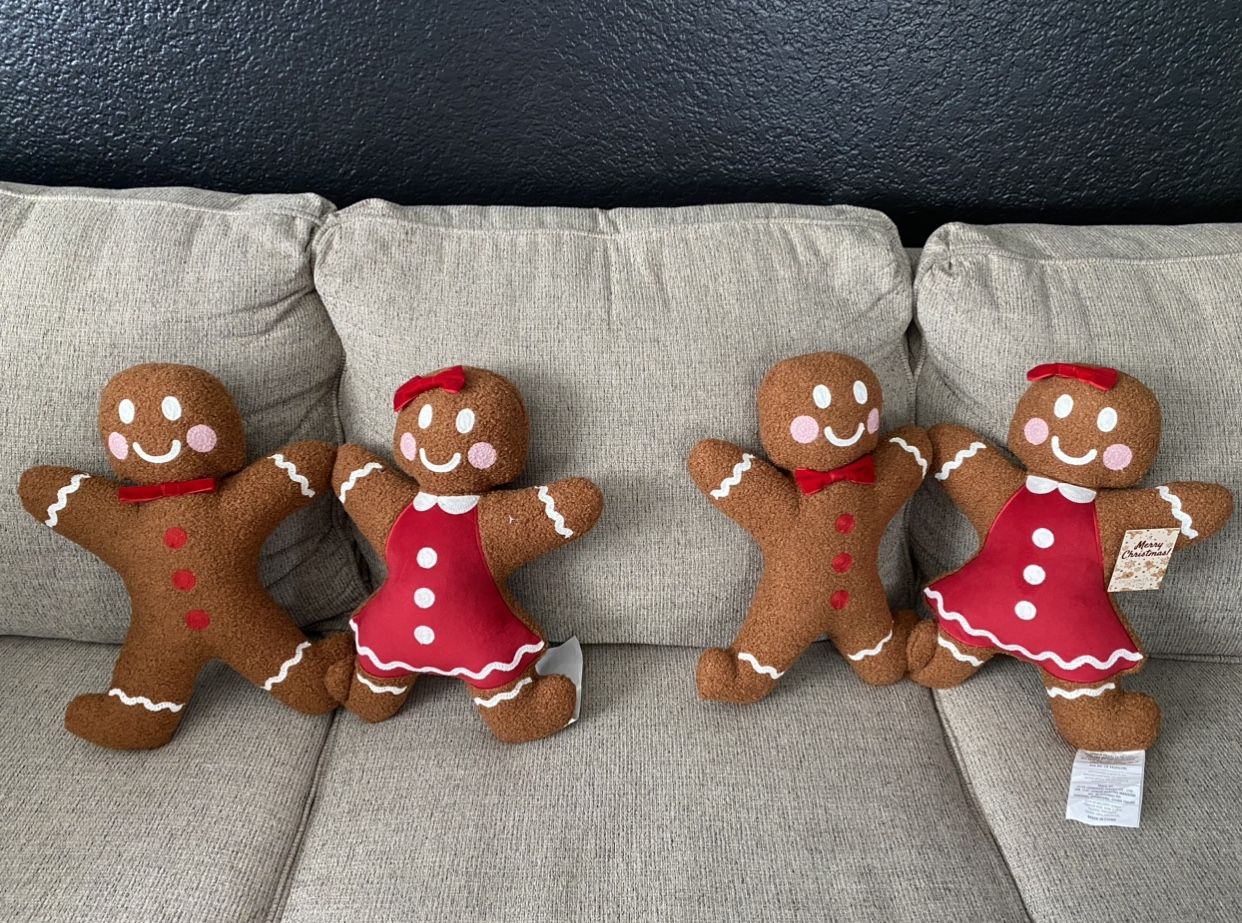 GINGERBREAD PILLOW SET NEW GINGERBREAD MAN GINGERBREAD GIRL GINGERBREAD BOY CHRISTMAS PILLOWS