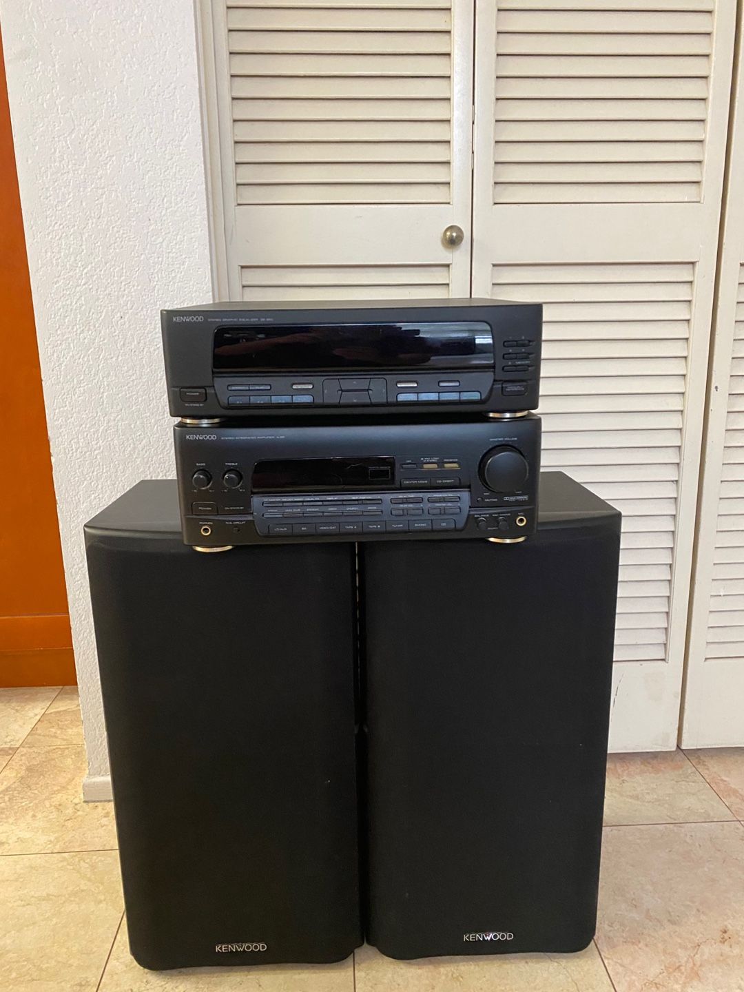 Kenwood Audio System With Two Speakers 