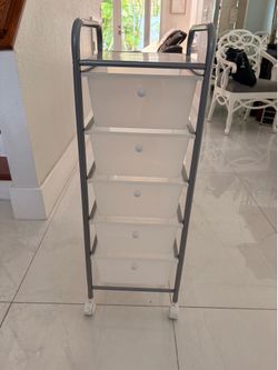 5 drawers