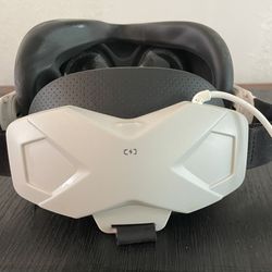 Oculus Headset  and Controllers