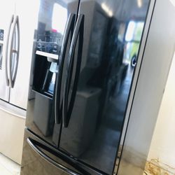 Samsung 33” French Door Refrigerator 