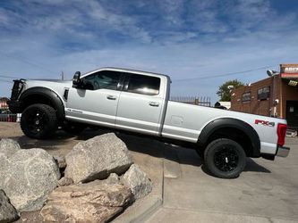 2018 Ford F250 Super Duty Crew Cab
