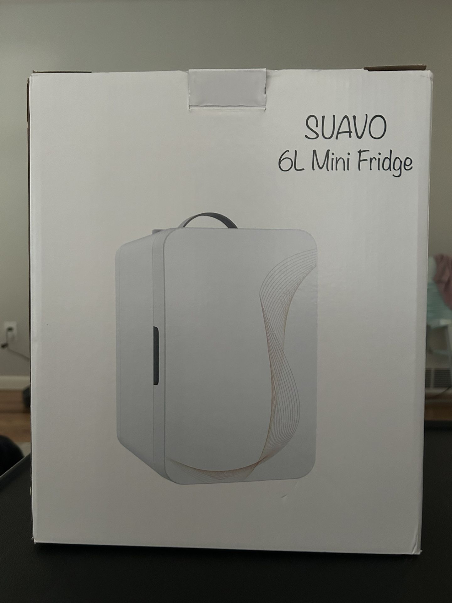 Mini Fridge 6Liter - Unopened