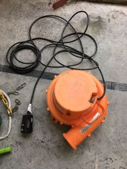 Inflatable blower
