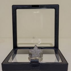 Moissanite Star Ring