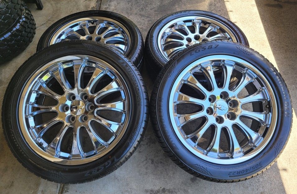22's STOCK Rims And Tires Rim's Chevy HIGH COUNTY Silverado/Tahoe/Suburban/GMC/YUCON / 305/40/22 ALL matching LANDGOLDEN Tires 6 lugs 22 inch